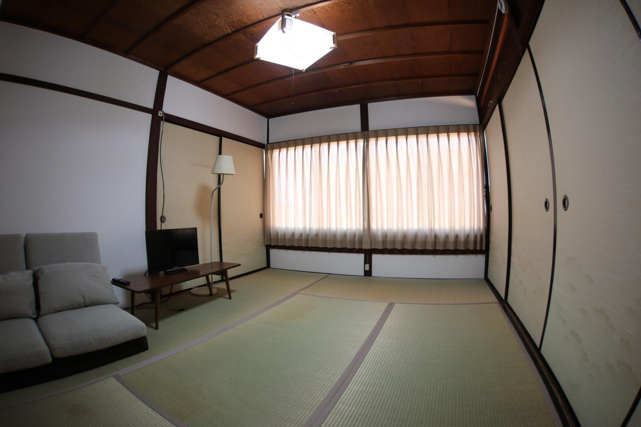 Guesthouse Omihachiman Bagian luar foto