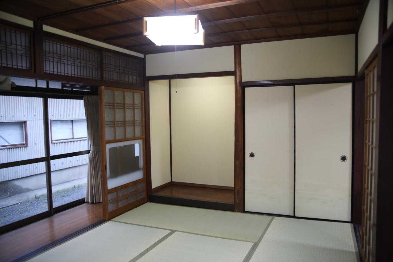 Guesthouse Omihachiman Bagian luar foto